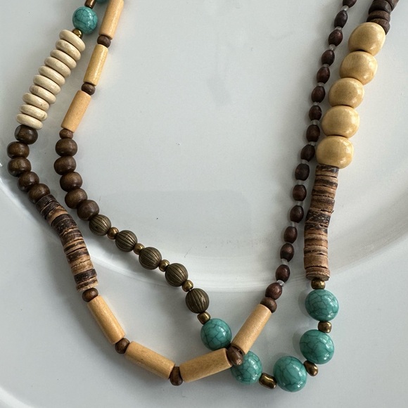 Jewelry - Long adjustable clasp necklace, Tan/Brown//turquoise/ Cream Beads